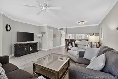 275 Palm Avenue #D 203, Jupiter, FL 33477 - Photo 10