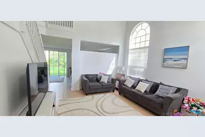 9138 Dupont Place, Wellington, FL 33414 - Photo 2