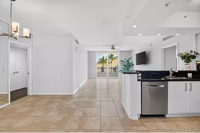 403 S Sapodilla Avenue #307, West Palm Beach, FL 33401 - Photo 8