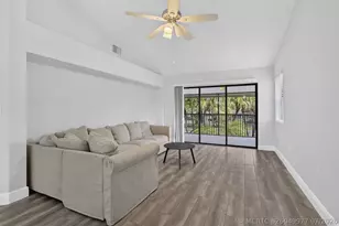 12708 Shoreline Dr, Wellington, FL 33414 - Photo 2