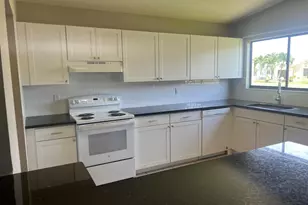 7 Islington Pl, Boynton Beach, FL 33426 - Photo 6