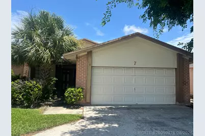 7 Islington Place, Boynton Beach, FL 33426 - Photo 1