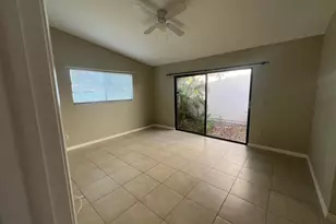 7 Islington Pl, Boynton Beach, FL 33426 - Photo 10