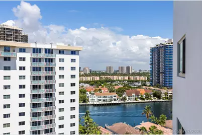 19380 Collins Avenue #1527, Sunny Isles Beach, FL 33160 - Photo 28