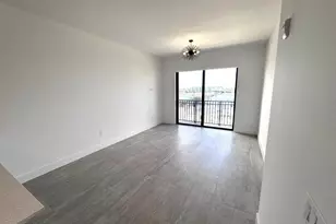 511 Lucerne Ave, Lake Worth Beach, FL 33460 - Photo 2