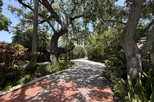 225 N Lakeshore Dr, Hypoluxo, FL 33462 - Photo 68