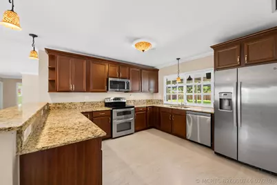 5720 SW 7th Street, Plantation, FL 33317 - Photo 8
