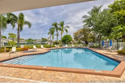 2147 Discovery Circle W, Deerfield Beach, FL 33442 - Photo 30