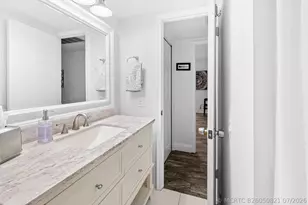 250 NE 20th St, Boca Raton, FL 33431 - Photo 18