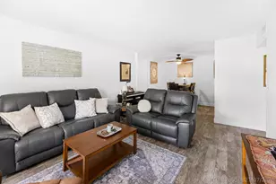 250 NE 20th St, Boca Raton, FL 33431 - Photo 6