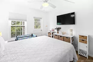 250 NE 20th St, Boca Raton, FL 33431 - Photo 16