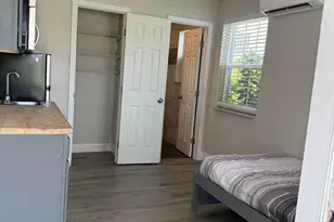 1001 S Federal Hwy, Lake Worth, FL 33460 - Photo 6