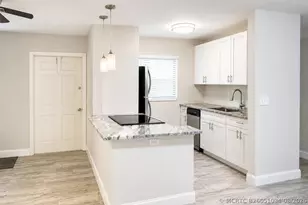 115 SW 1st Ave, Boynton Beach, FL 33435 - Photo 2