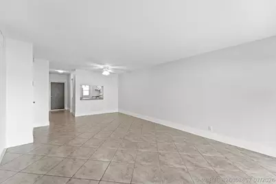 1427 E Hillsboro Boulevard #123, Deerfield Beach, FL 33441 - Photo 10