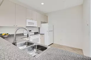6379 Bella Circle W, Boynton Beach, FL 33437 - Photo 24
