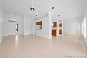 6397 Garrett St, Jupiter, FL 33458 - Photo 6