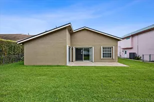 6397 Garrett St, Jupiter, FL 33458 - Photo 2