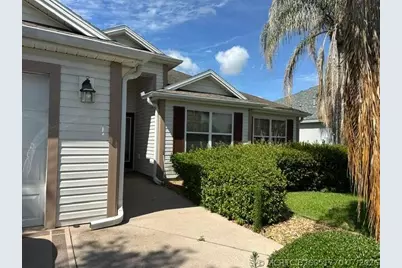 992 Ridgeland Path, The Villages, FL 32162 - Photo 1
