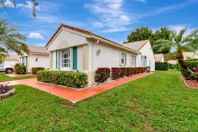 6129 Heliconia Road, Delray Beach, FL 33484 - Photo 4