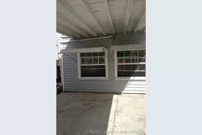 918 S M Street #back house, Lake Worth, FL 33460 - Photo 2