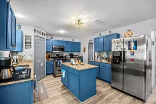813 Evernia St, Sebastian, FL 32958 - Photo 16