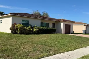4733 Bison St, Boca Raton, FL 33428 - Photo 2