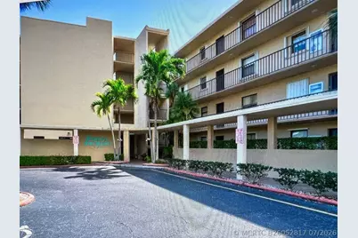 890 N Federal Highway #102, Lantana, FL 33462 - Photo 1