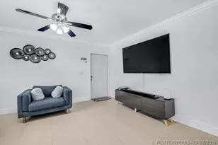 6043 10th Ave N, Greenacres, FL 33463 - Photo 8