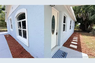 607 N 19th Street, Fort Pierce, FL 34950 - Photo 22
