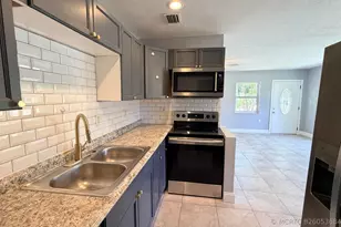 607 N 19th St, Fort Pierce, FL 34950 - Photo 1