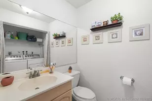 2116 NE 44th St, Lighthouse Point, FL 33064 - Photo 24