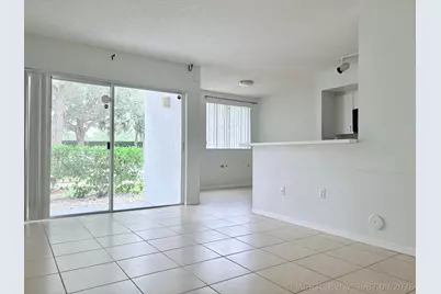 2640 S University Drive S #127, Davie, FL 33328 - Photo 4