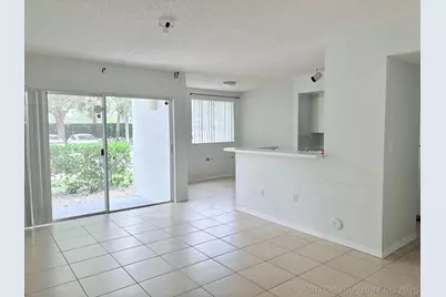 2640 S University Drive S #127, Davie, FL 33328 - Photo 6