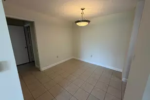 1743 Village Blvd, West Palm Beach, FL 33409 - Photo 4