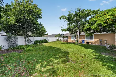 166 Raintree, Jupiter, FL 33458 - Photo 34