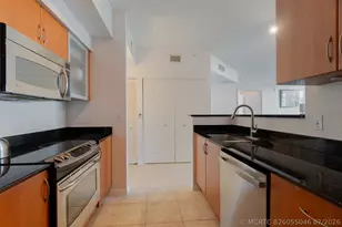 804 E Windward Way, Lantana, FL 33462 - Photo 2