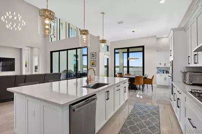 12450 N Parkland Bay Trail, Parkland, FL 33076 - Photo 4