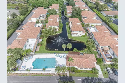 524 7th Square #102, Vero Beach, FL 32962 - Photo 40