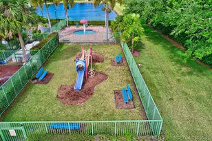 6691 Old Farm Trail, Boynton Beach, FL 33437 - Photo 32