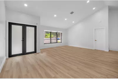 8411 SW 57th Street, Davie, FL 33328 - Photo 10