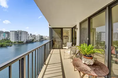 936 Intracoastal Drive #10E, Fort Lauderdale, FL 33304 - Photo 40