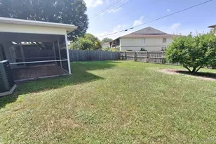 135 Village Cir, Jupiter, FL 33458 - Photo 24