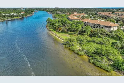 2001 Marina Isle Way #203, Jupiter, FL 33477 - Photo 38