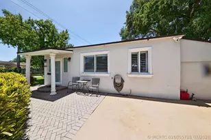 800 SW 19th St, Fort Lauderdale, FL 33315 - Photo 44