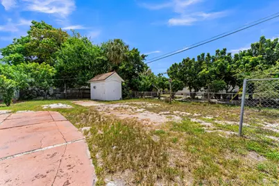 1712 NE 50th Court, Pompano Beach, FL 33064 - Photo 38