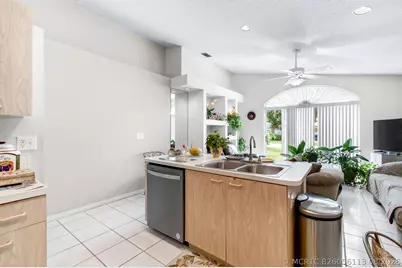 7116 Catalina Way, Lake Worth, FL 33467 - Photo 30