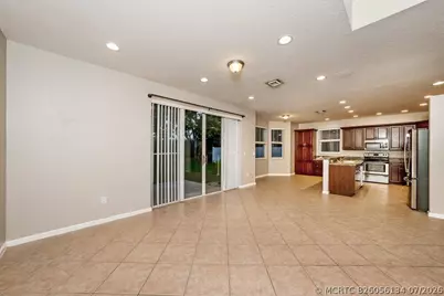 [Address not provided], Royal Palm Beach, FL 33411 - Photo 4