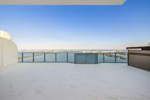 700 NE 24th St, Miami, FL 33137 - Photo 38