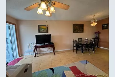 39 Dorchester B #39, West Palm Beach, FL 33417 - Photo 2