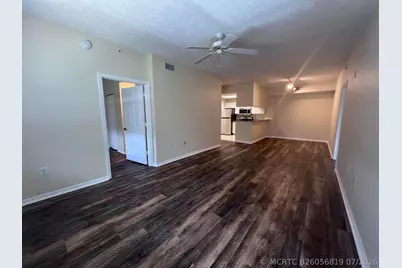 2802 Sarento Place #302, Palm Beach Gardens, FL 33410 - Photo 6